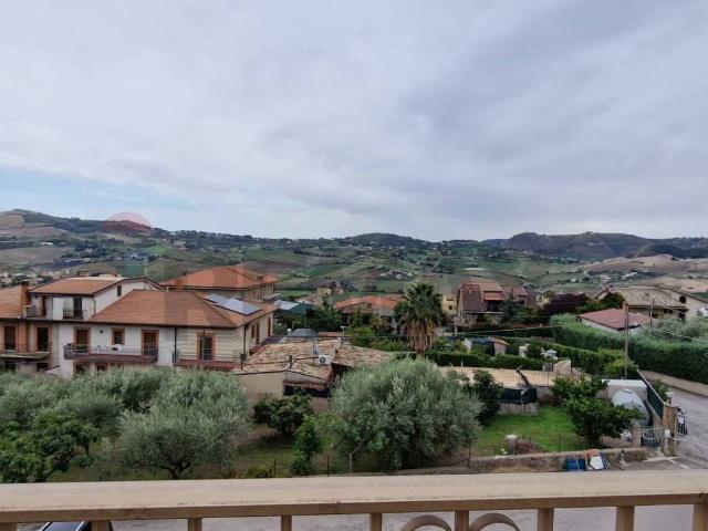 Appartamento in vendita a Enna Bassa, Enna