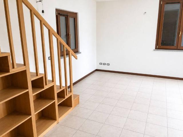 Appartamento in vendita a Carpesino, Erba