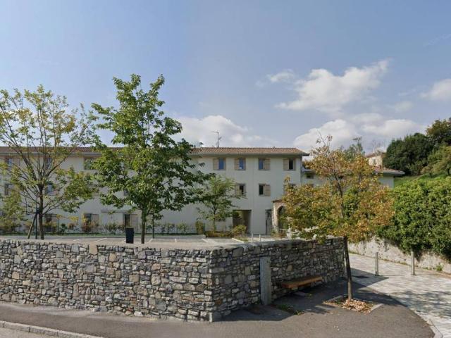 Appartamento in vendita a Cassina Mariaga, Erba