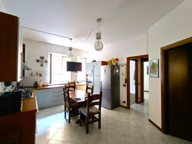 Appartamento in vendita a Buccinigo, Erba