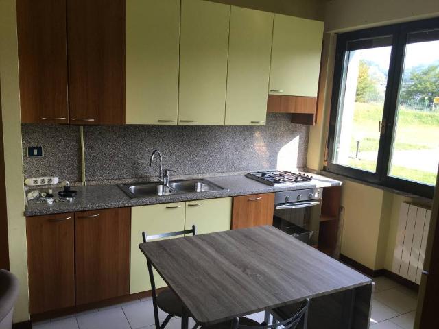 Appartamento in vendita a Carpesino, Erba