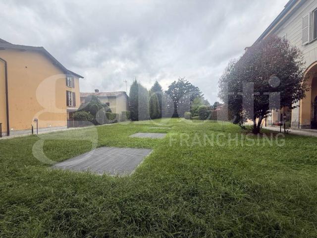 Appartamento in vendita a Buccinigo, Erba
