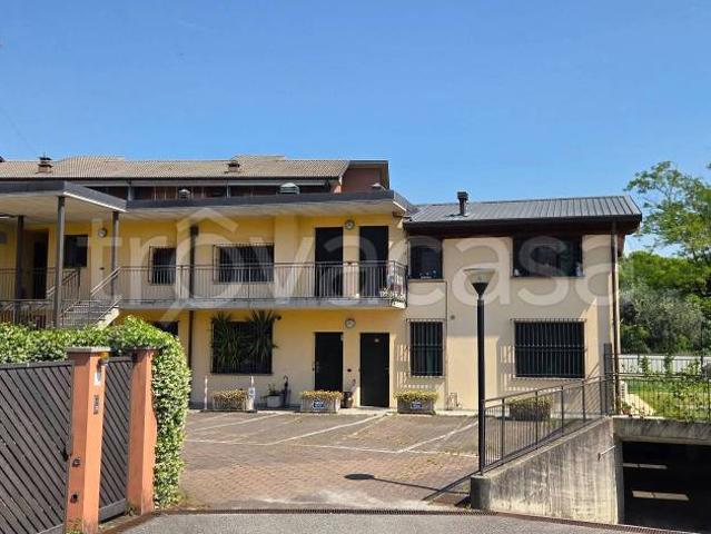 Appartamento in vendita a Cassina Mariaga, Erba