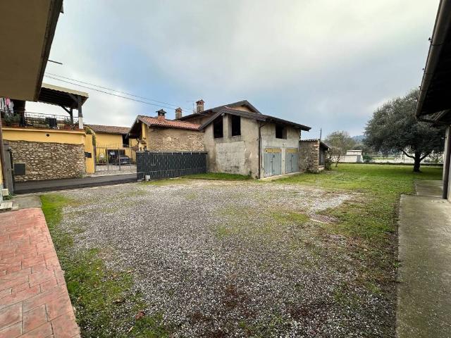 Appartamento in vendita a Erbusco, Lombardia