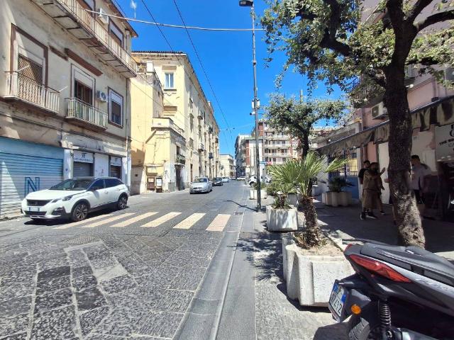 Appartamento in vendita a Ercolano, Campania