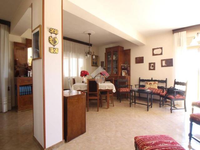 Appartamento in vendita a Raganzili, Erice