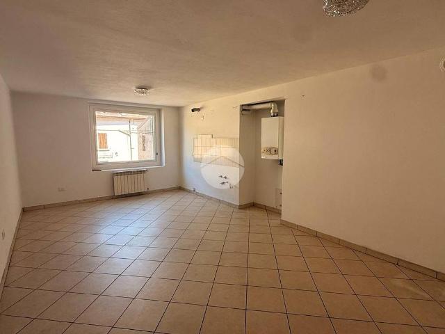 Appartamento in vendita a Comunità montana della valle Camonica, Esine