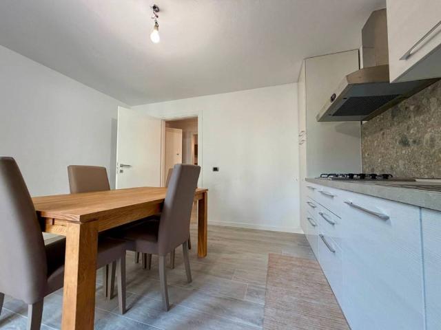Appartamento in vendita a Plemo, Esine
