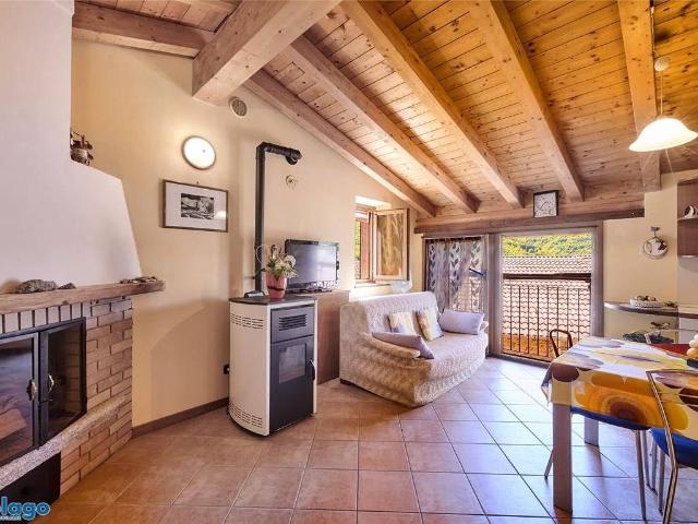 Appartamento in vendita a Esino Lario, Lombardia