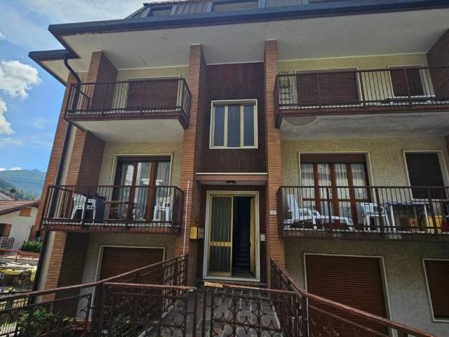 Appartamento in vendita a Villaggio Riva, Esino Lario