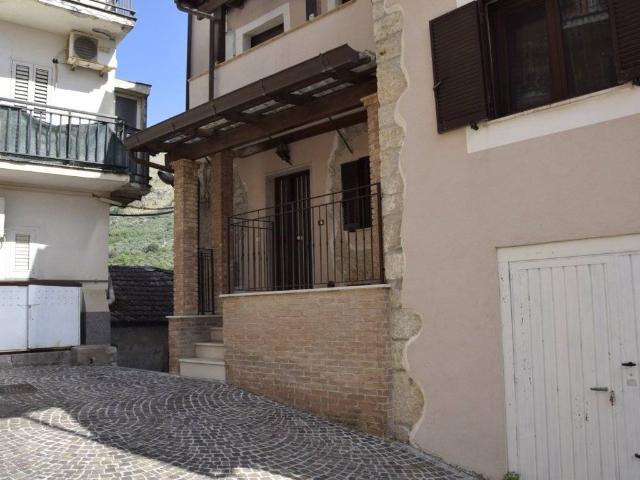 Appartamento in vendita a Esperia, Lazio