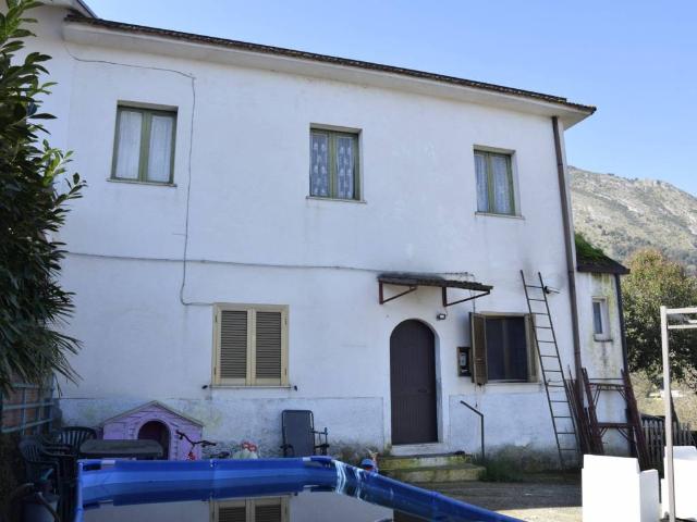 Appartamento in vendita a Esperia, Lazio