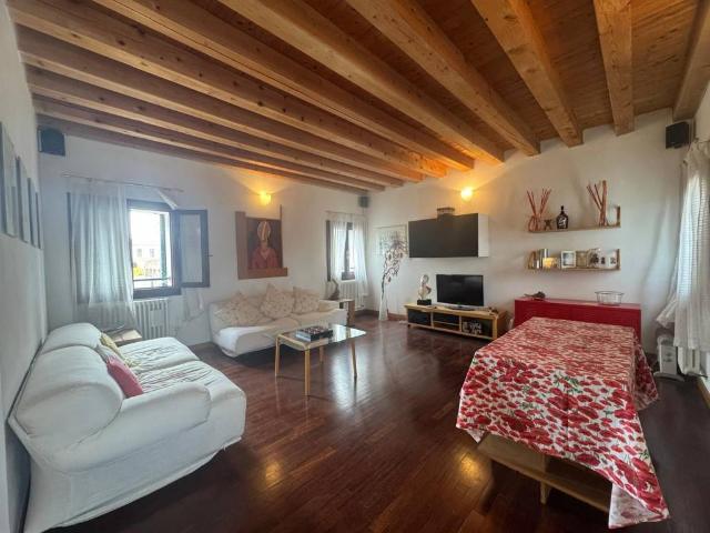 Appartamento in vendita a Este, Veneto