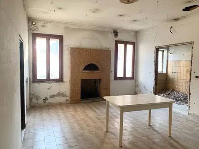 Appartamento in vendita a Este, Padova