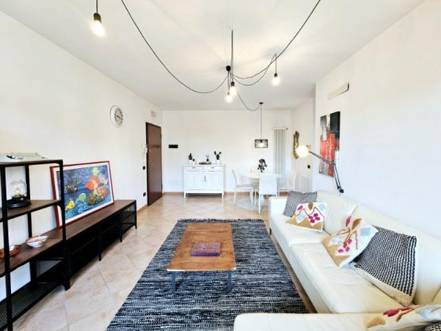 Appartamento in vendita a Deserto, Este