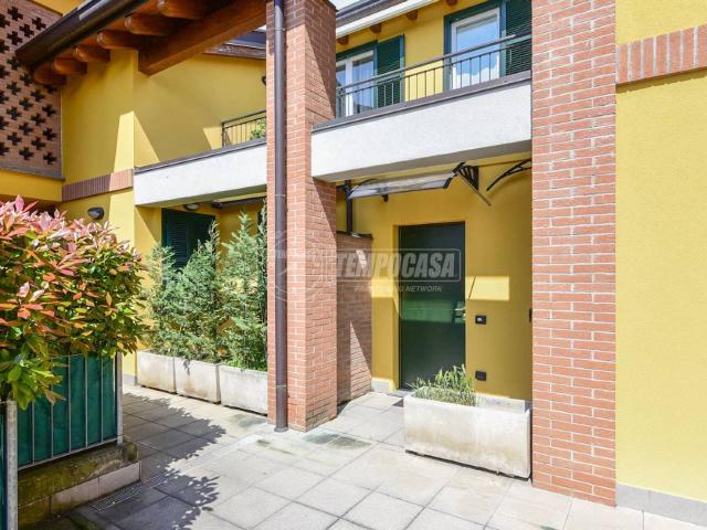 Appartamento in vendita a Eupilio, Lombardia