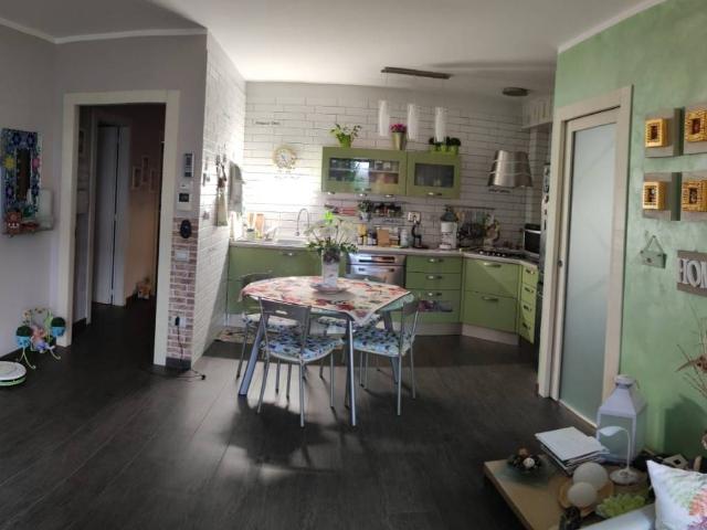 Appartamento in vendita a Borgo, Marche