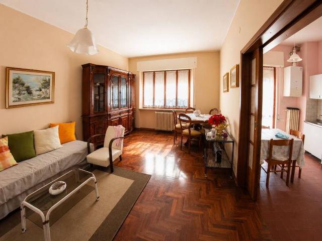 Appartamento in vendita a Centro, Marche