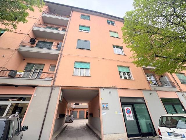 Appartamento in vendita a Piano, Marche
