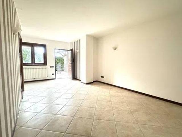 Appartamento in vendita a Borgo, Marche
