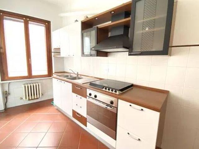 Appartamento in vendita a Centro, Marche