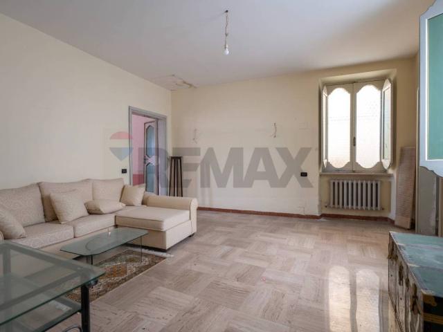 Appartamento in vendita a Borgo, Marche