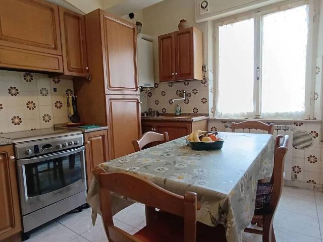 Appartamento in vendita a Marche, Ancona
