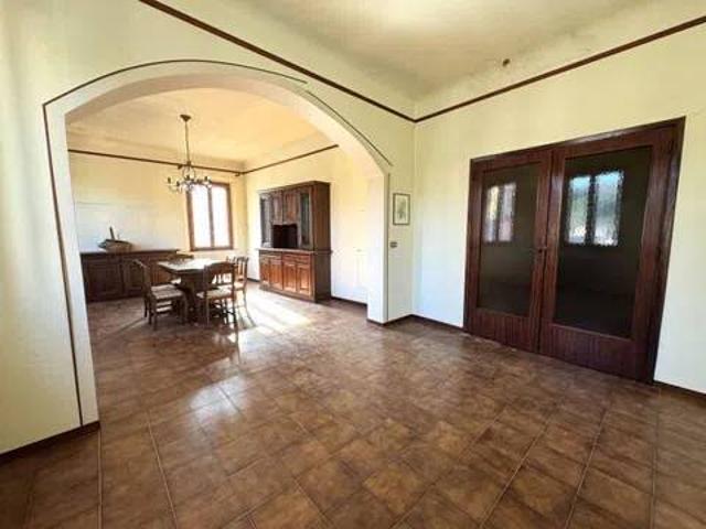 Appartamento in vendita a Centro, Marche