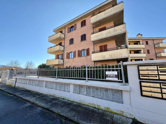 Appartamento in vendita a Borgo 3, Fabriano