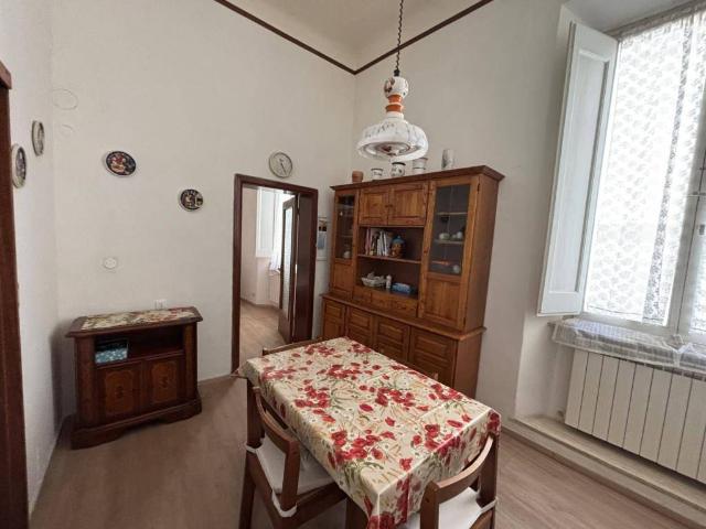 Appartamento in vendita a Centro, Marche