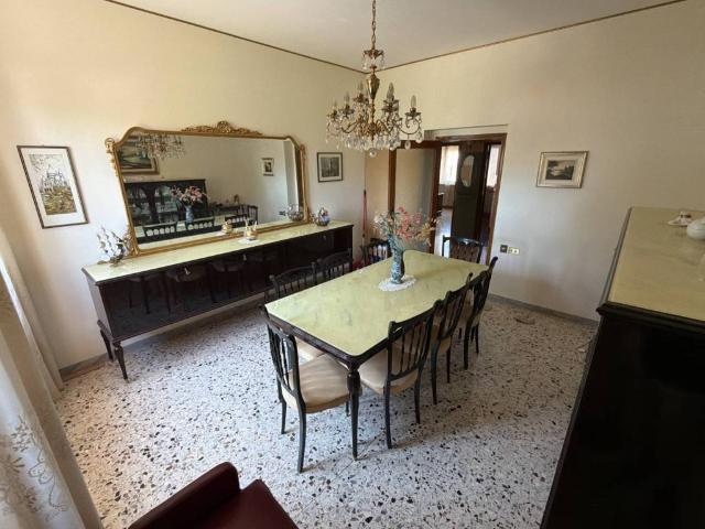 Appartamento in vendita a Spina, Marche