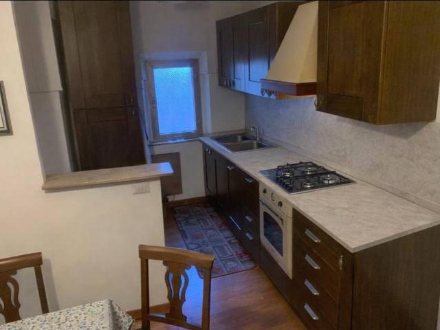 Appartamento in vendita a Centro, Marche