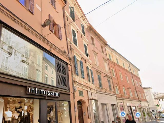 Appartamento in vendita a Centro, Marche
