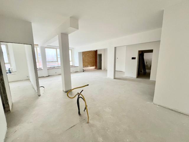 Appartamento in vendita a Piano, Marche