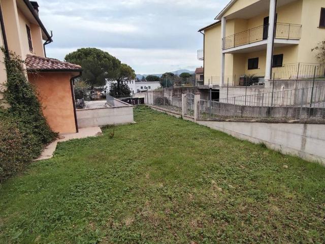 Appartamento in vendita a Colonnetta, Fabro