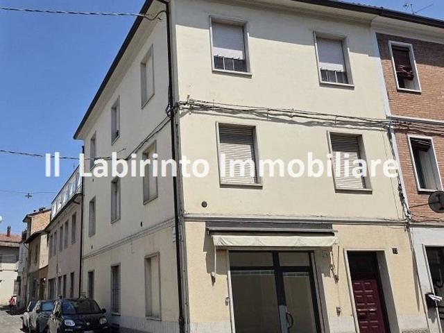 Appartamento in vendita a Quartiere Centro Sud, Faenza