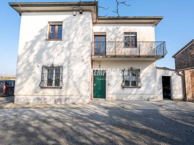 Appartamento in vendita a Unione della Romagna Faentina, Faenza