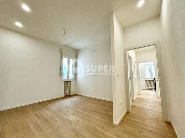 Appartamento in vendita a Quartiere Centro Nord, Faenza