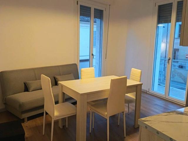 Appartamento in vendita a Quartiere Centro Nord, Faenza