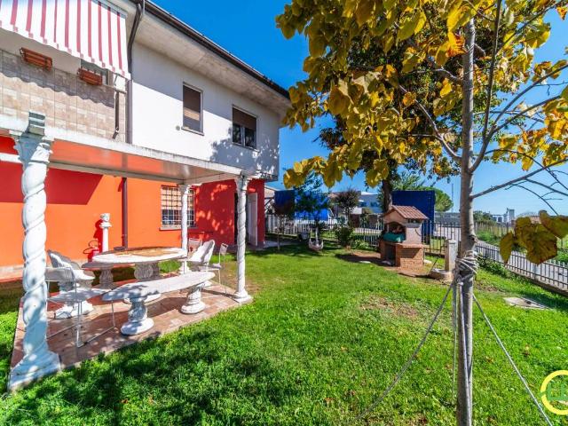 Appartamento in vendita a Fagagna, Friuli-Venezia Giulia