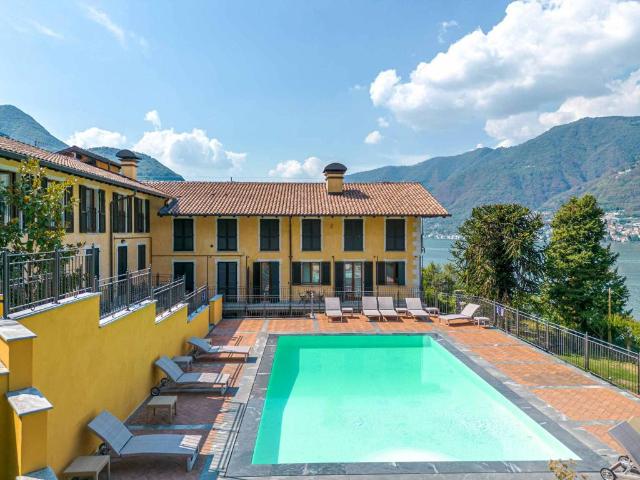 Appartamento in vendita a Faggeto Lario, Como