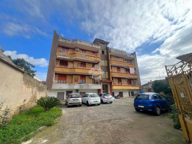 Appartamento in vendita a Falciano Del Massico, Campania