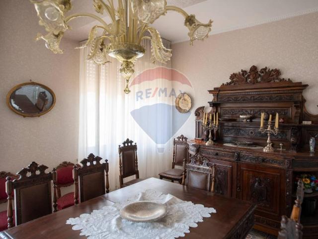 Appartamento in vendita a Marche, Ancona
