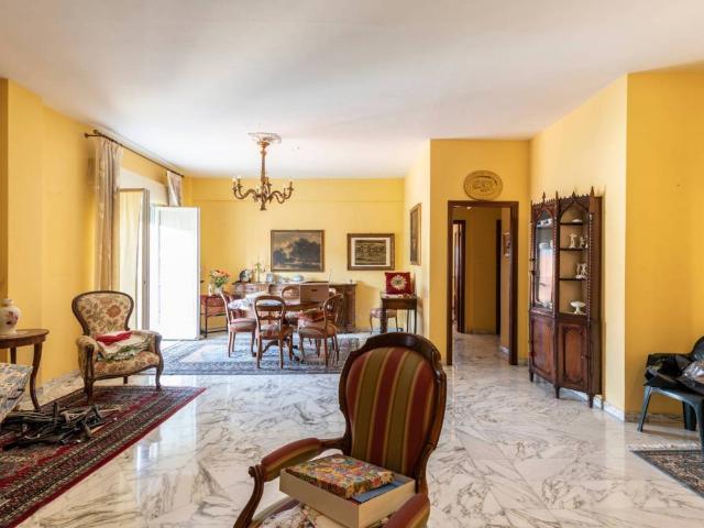 Appartamento in vendita a Marche, Ancona