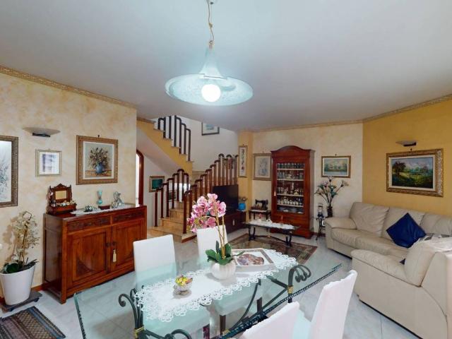 Villa Schiera in vendita a Marche, Ancona