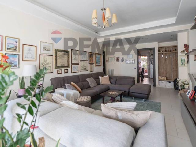 Appartamento in vendita a Marche, Ancona