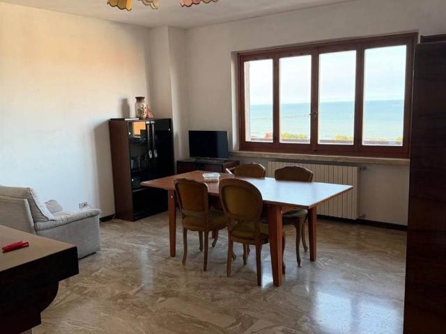 Appartamento in vendita a Marche, Ancona
