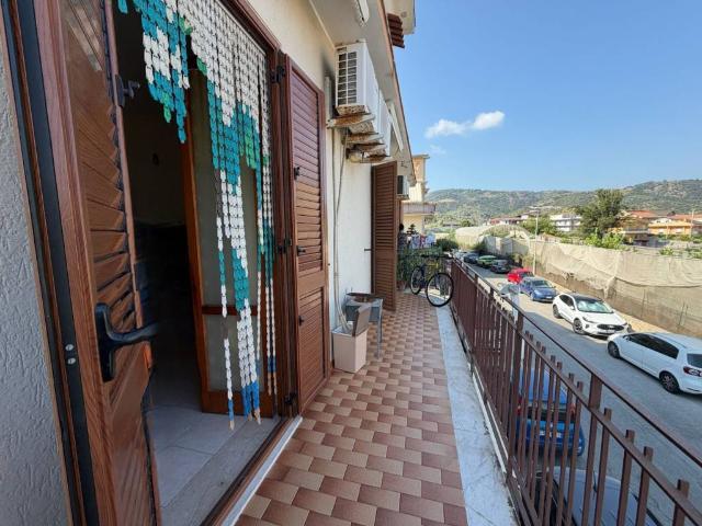 Appartamento in vendita a Belvedere, Falcone
