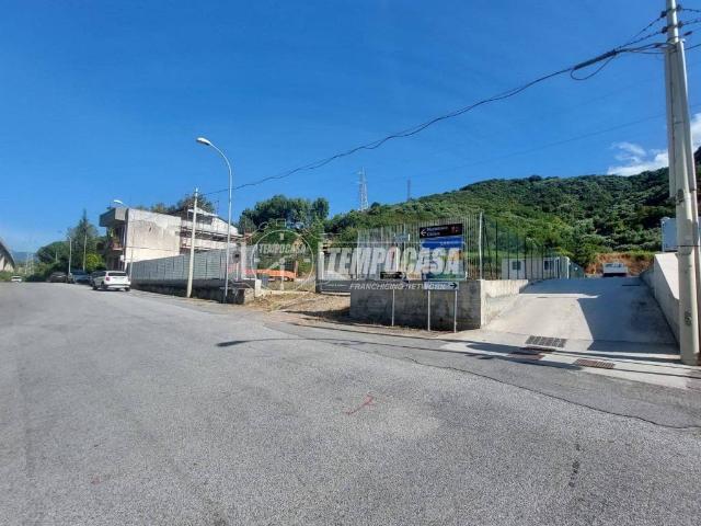 Appartamento in vendita a Belvedere, Falcone