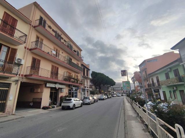 Appartamento in vendita a Belvedere, Falcone
